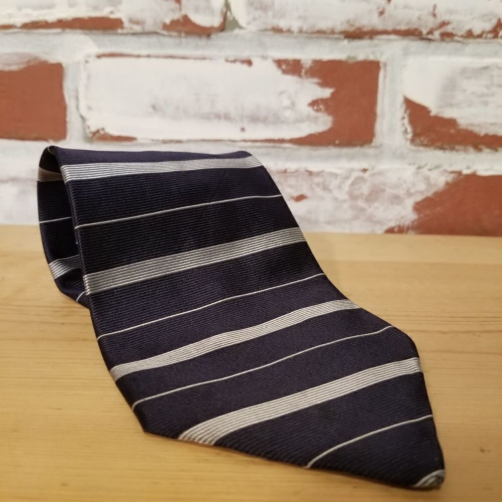 Halston Men's Silk Neck Tie Navy Silver